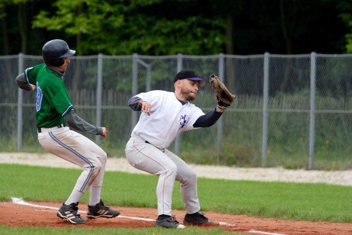 Baseball-0001.JPG